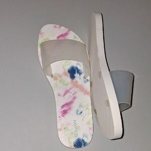 Old Navy White and Pink Sandals for Everyday Comfort